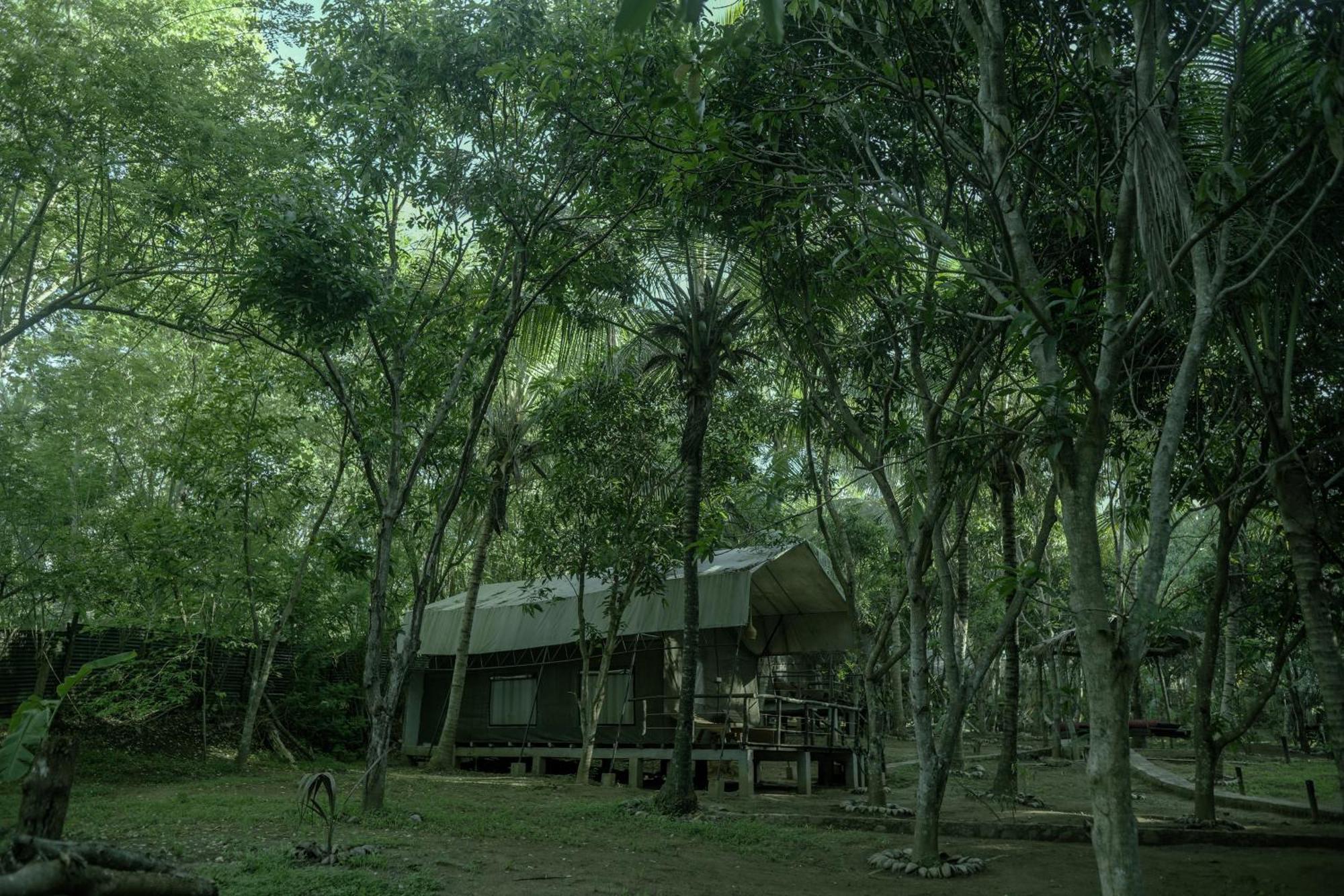 River Glamping By Gaga Bees Udawalawe Exterior foto